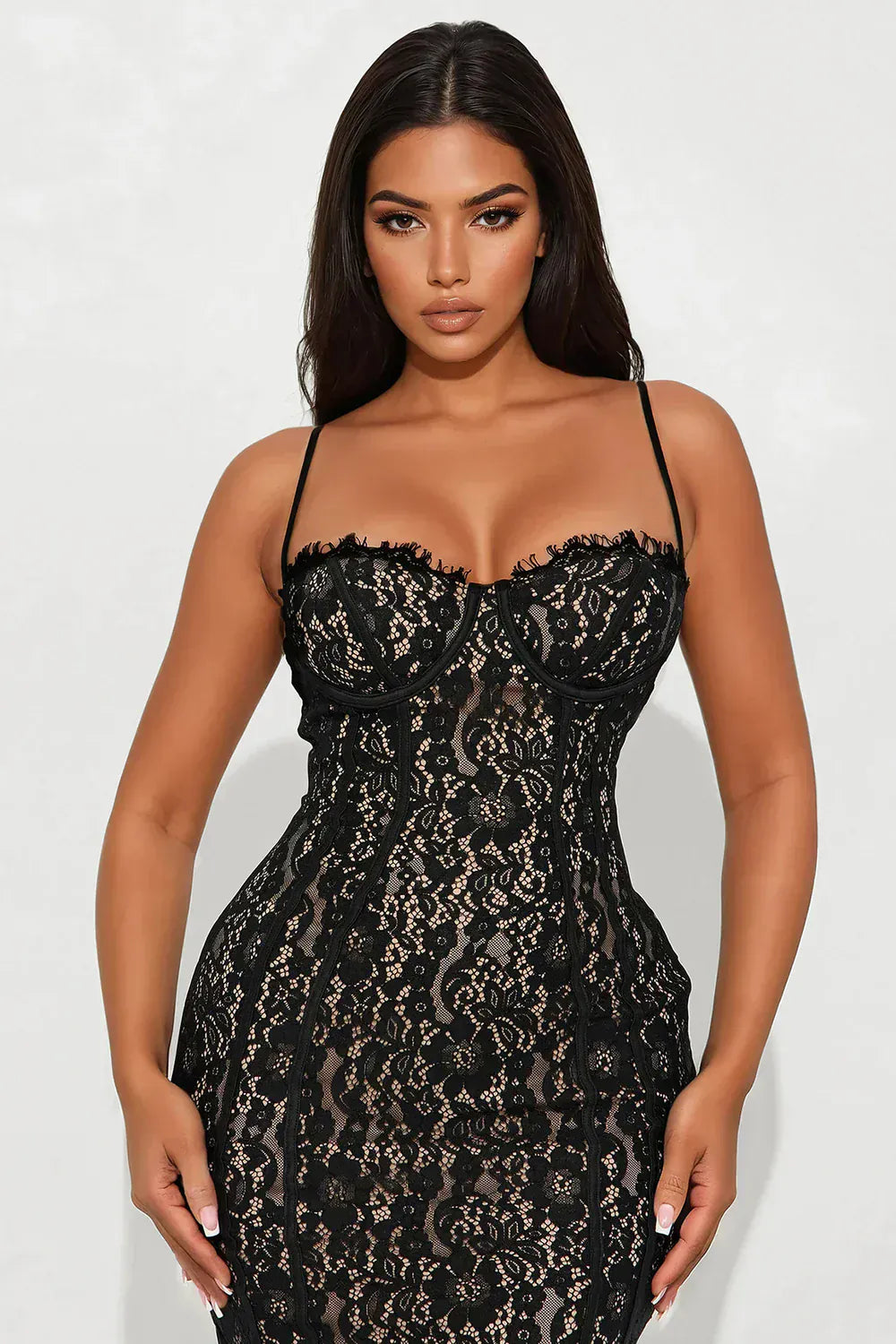 Mia - Robe Bustier en Dentelle
