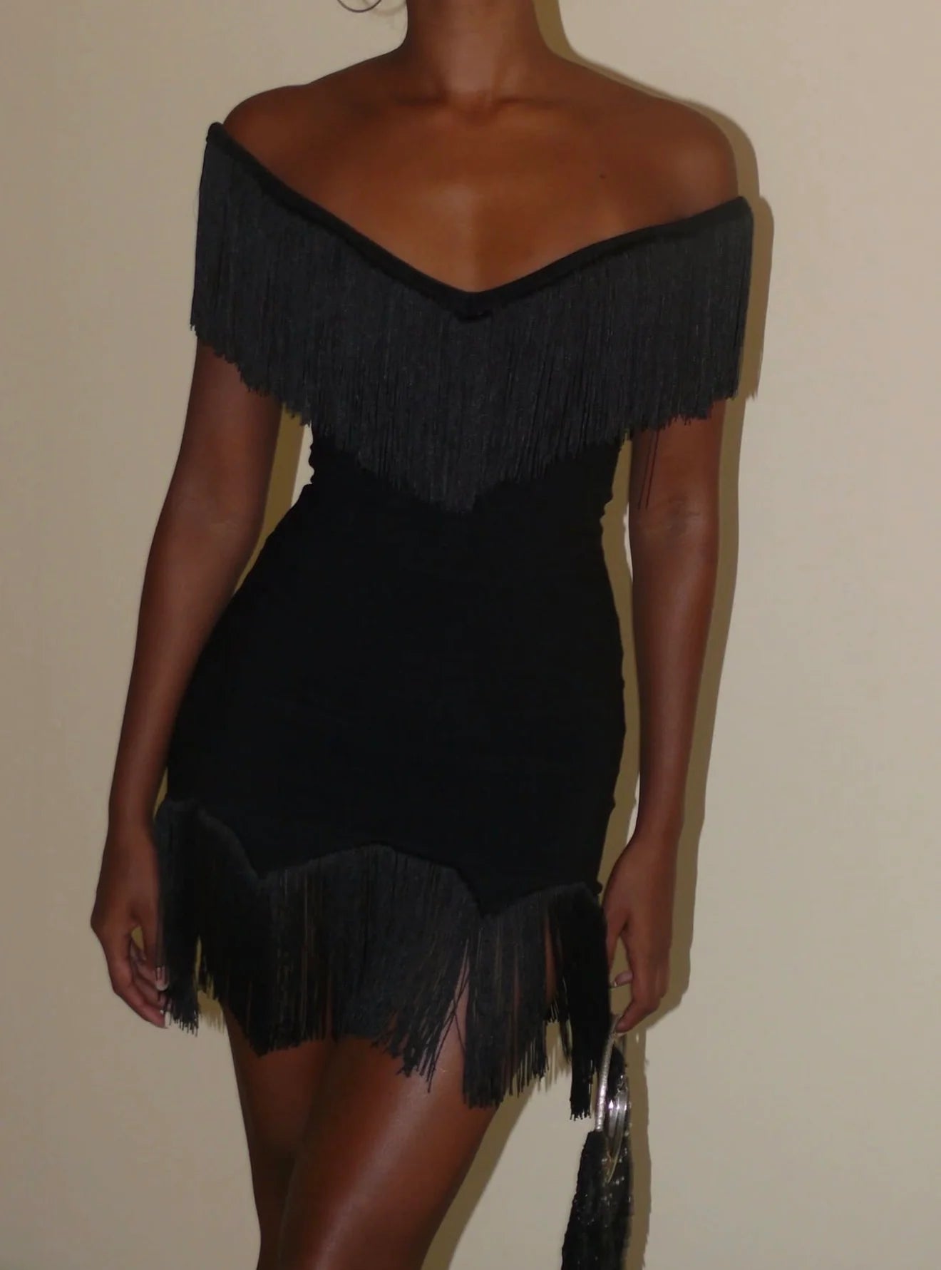 ISABELLA – Vestido de flecos