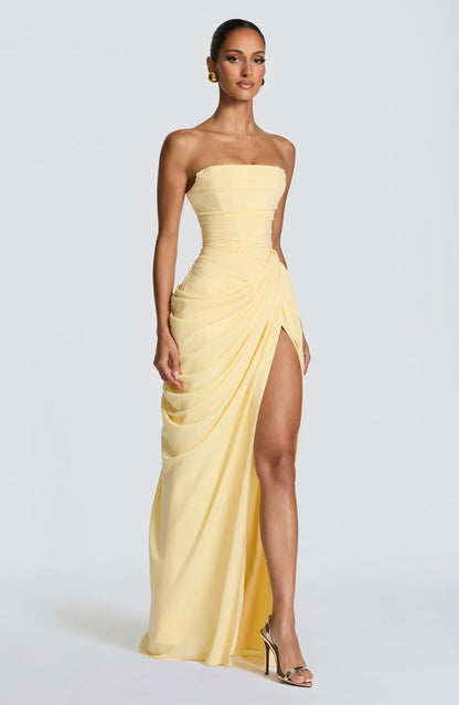 Isa - Vestido amarillo